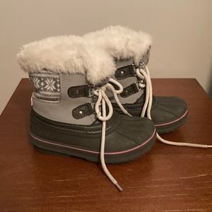 Winter boots